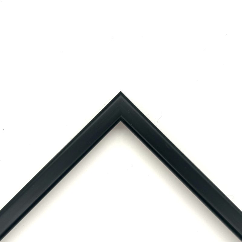 Cornice  laccato opaco  nero  art. 45322OP