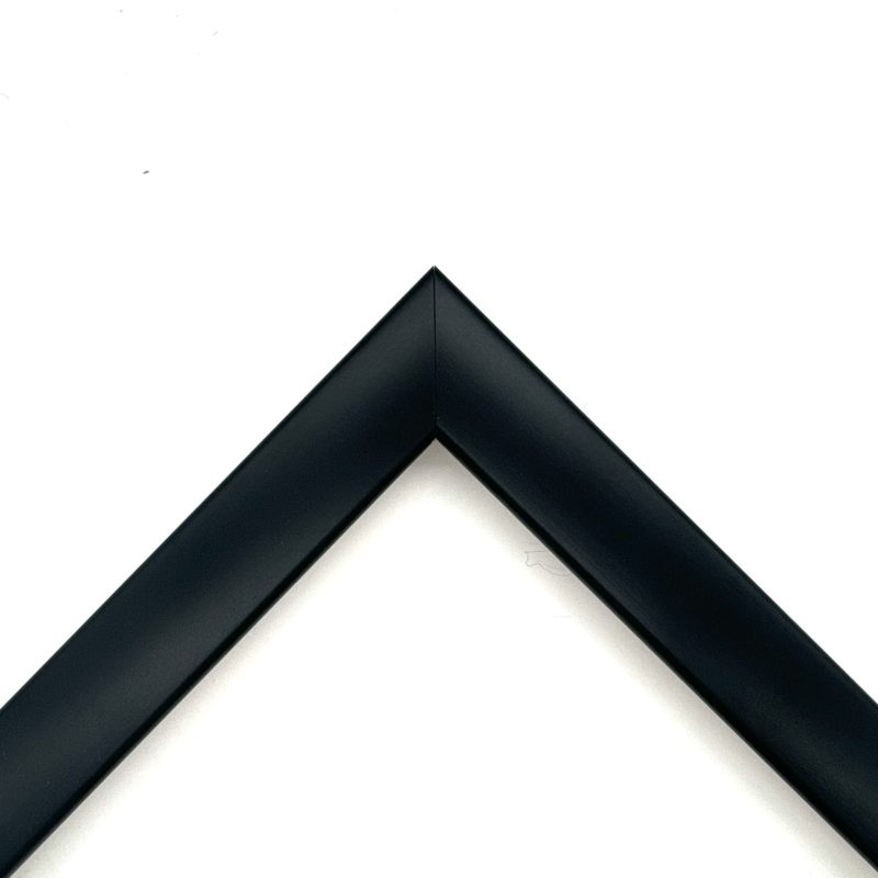 Cornice  laccato opaco  nero  art. 45422OP