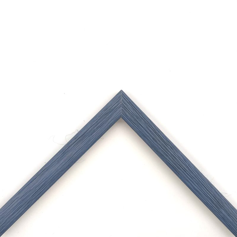 Light-blue  coloured scratched mouldings  art. TONDAB197GR