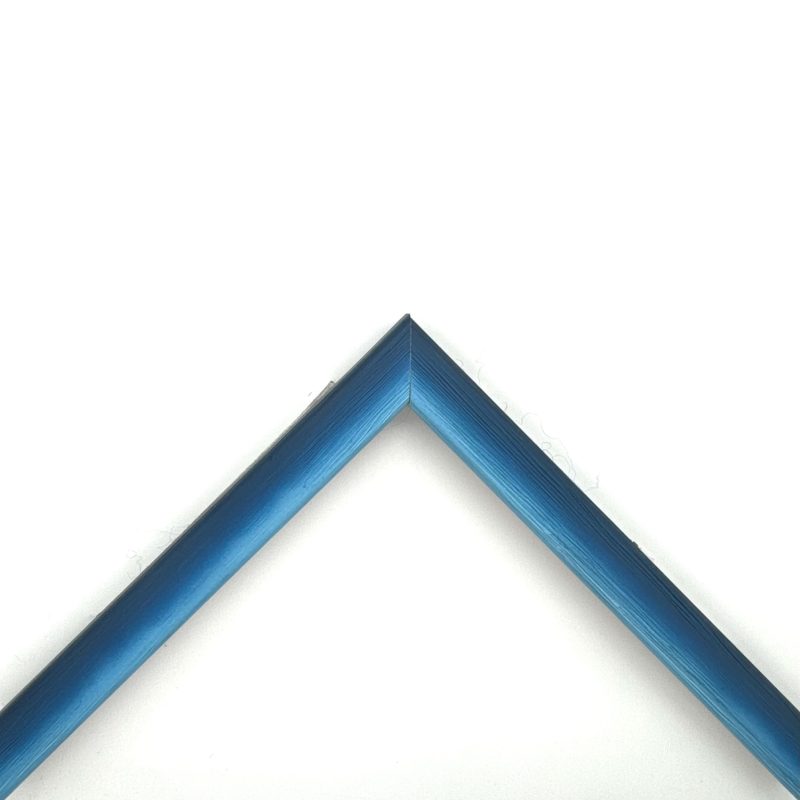 Dove  coloured scratched mouldings  art. TONDABWGR